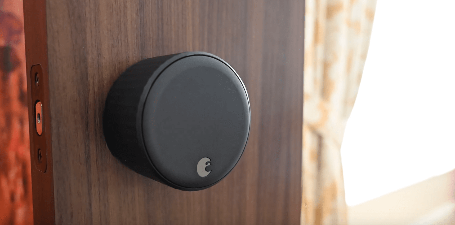 Smart Lock August Wi-Fi - Khóa Cửa Thông Minh Cho Ngôi Nhà Hiện Đại